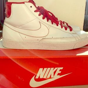 Nike High Top Blazer Size 12